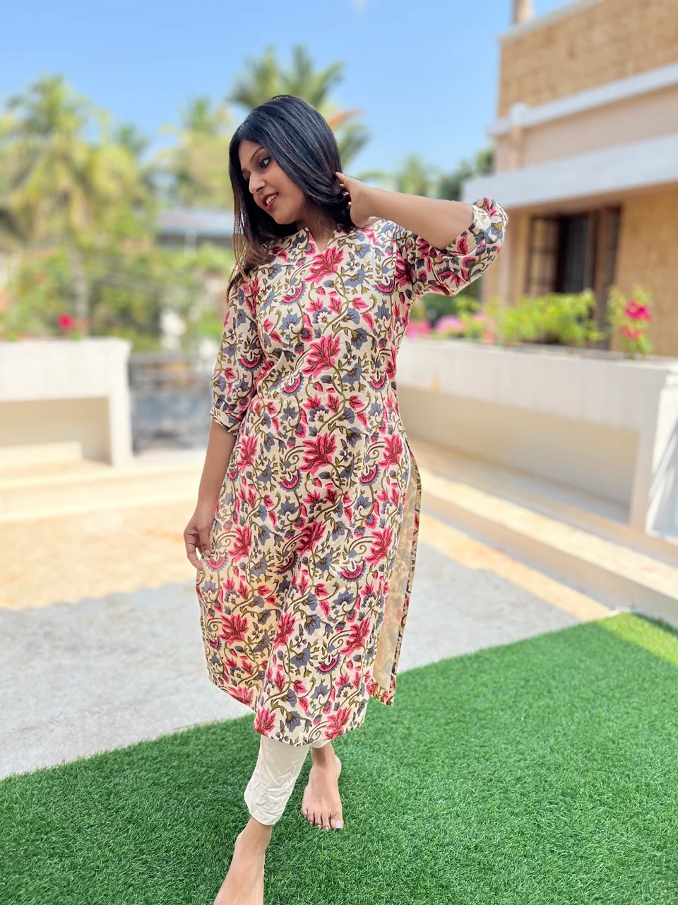 Navya - Image 11